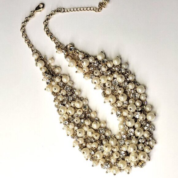 Statement Pearls and Crystal Choker Necklace - Picture 5 of 16